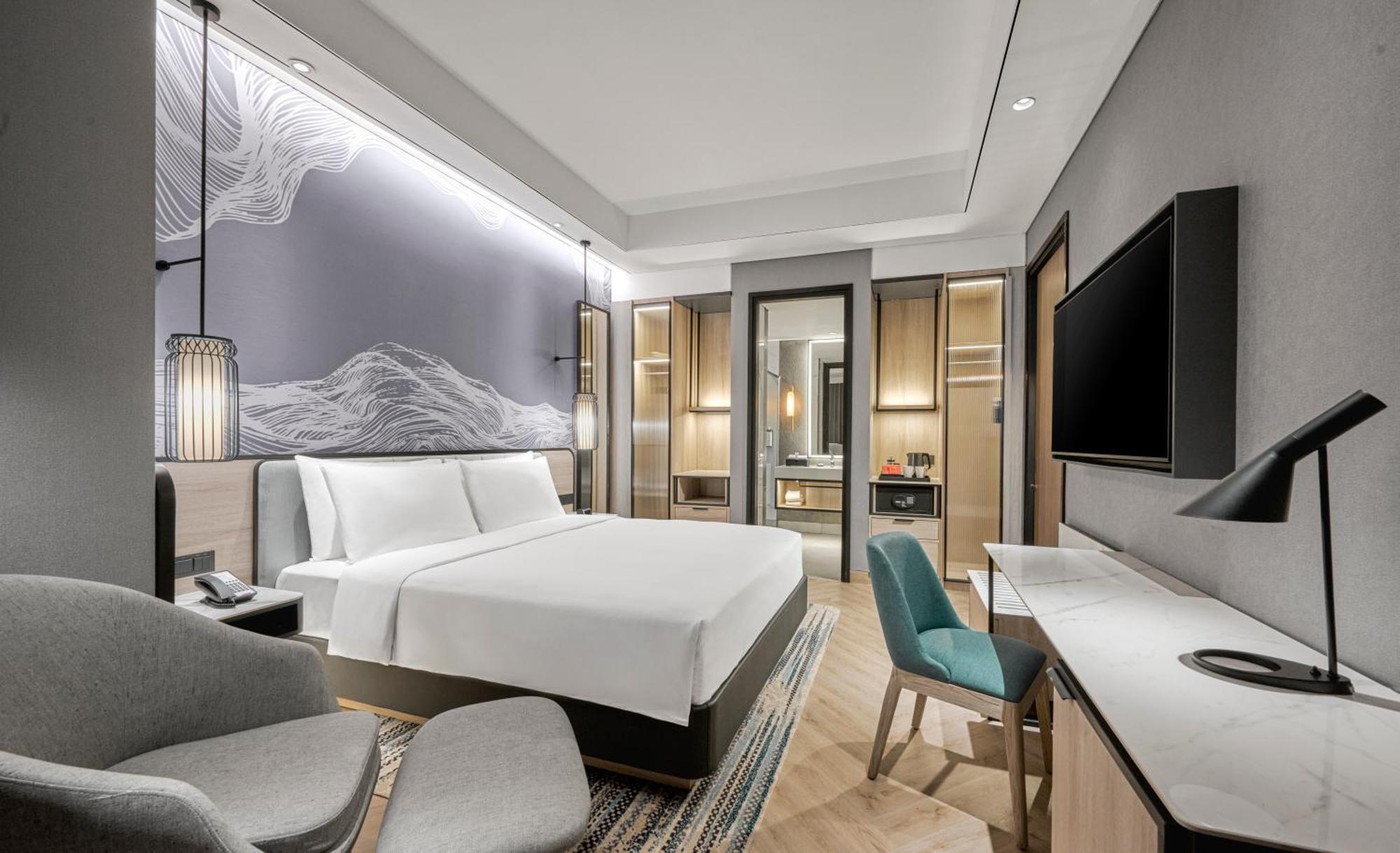 Hyatt Place Makassar Kültér fotó